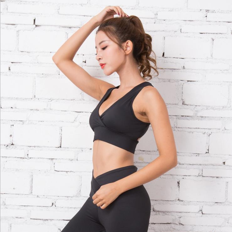 Women's quick-drying sports bra women's yoga clothing Shock-collecting V-neck sexy fitness sports underwear Enfom Clothing